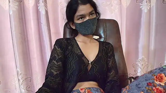 Srabontii online show from 09/30/25, 06:18