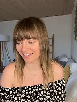 Milla  one online show from 02/05/25, 09:04