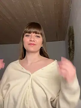 Milla  one online show from 02/11/25, 08:26