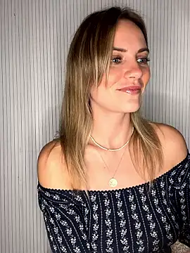 Milla  one online show from 10/13/25, 05:13