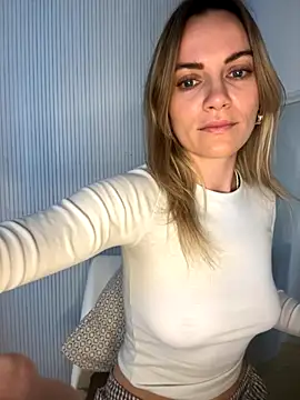 Milla  one online show from 11/30/25, 11:58