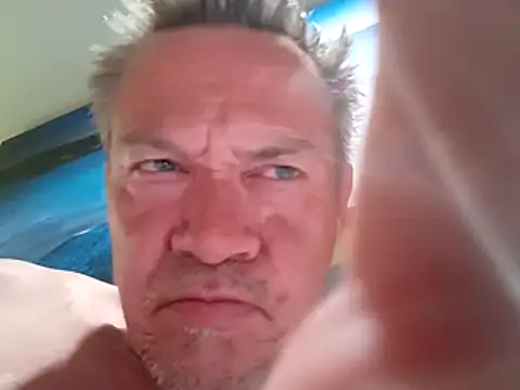 Snapshot of ed44435 chatting on 02/17/26, 07:38 ed44435 online show from 02/17/26, 07:38