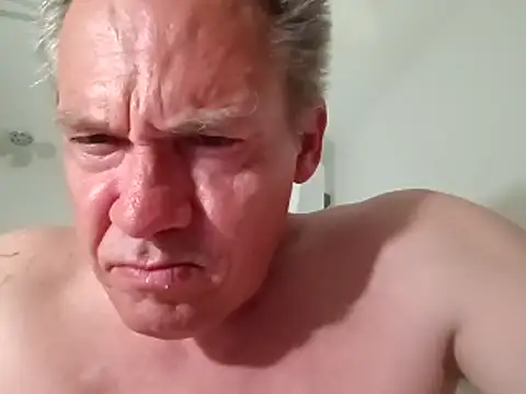 Snapshot of ed44435 chatting on 02/20/26, 09:32 ed44435 online show from 02/20/26, 09:32