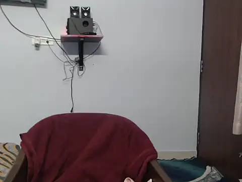 Snapshot of Sexy_Bebo87 chatting on 03/11/26, 05:08 Sexy Bebo87 online show from 03/11/26, 05:08