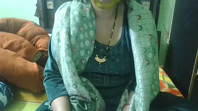 couplesuni online show from 11/14/25, 04:44