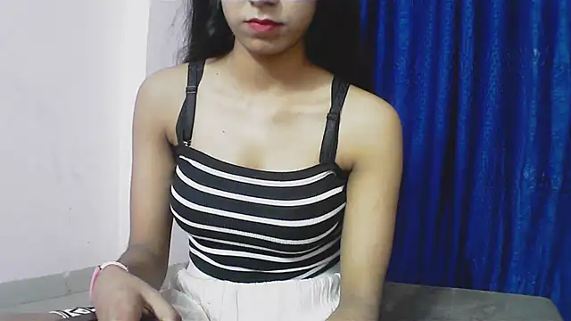 Snapshot of Cute_Sanna chatting on 02/13/25, 11:58 Cute Sanna online show from 02/13/25, 11:58