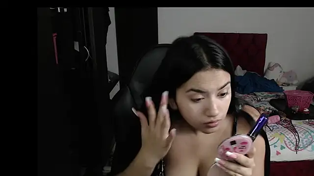 kayla k18 online show from 01/14/25, 10:55