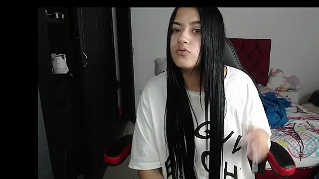 kayla k18 online show from 01/22/25, 06:31