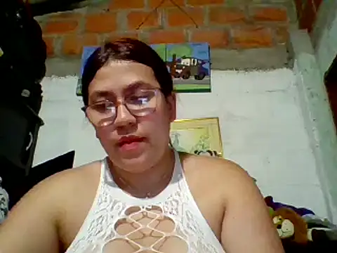 dafne19  online show from 03/14/25, 06:32