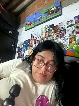 dafne19  online show from 10/27/25, 03:43