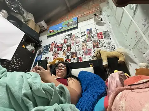 dafne19  online show from 07/12/26, 11:07