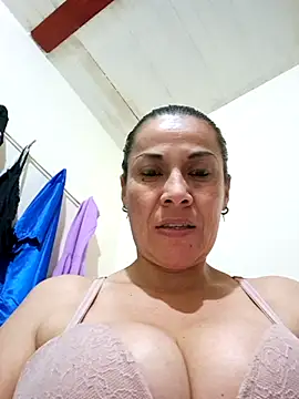 Zaralu  online show from 03/05/25, 03:08