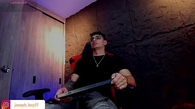 joseph boy online show from 11/03/25, 11:44