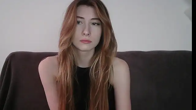 ErikaShyy online show from 01/08/25, 01:09