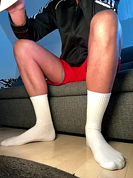 nikeaddicted2 online show from 12/21/25, 08:10