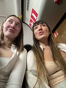 Sophie Avory online show from 02/01/26, 07:34