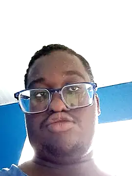 Snapshot of Jeanlaurent972 chatting on 10/12/25, 08:30 Jeanlaurent972 online show from 10/12/25, 08:30