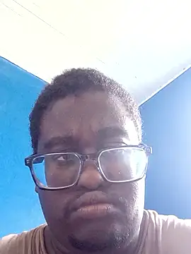 Snapshot of Jeanlaurent972 chatting on 11/11/25, 02:39 Jeanlaurent972 online show from 11/11/25, 02:39