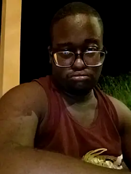 Snapshot of Jeanlaurent972 chatting on 11/21/25, 10:52 Jeanlaurent972 online show from 11/21/25, 10:52