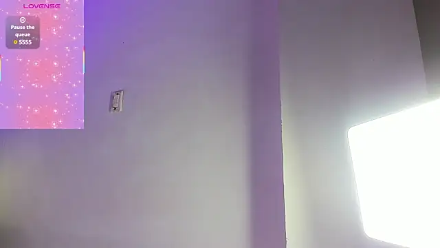 Snapshot of LiaFlowers chatting on 02/27/25, 06:29 LiaFlowers online show from 02/27/25, 06:29