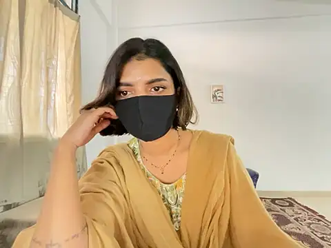 MaYaa  11 online show from 01/17/25, 11:59