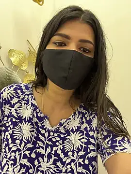 MaYaa  11 online show from 12/19/25, 06:53