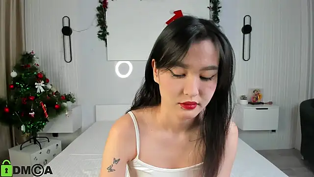 Lola Peach online show from 01/22/25, 05:16