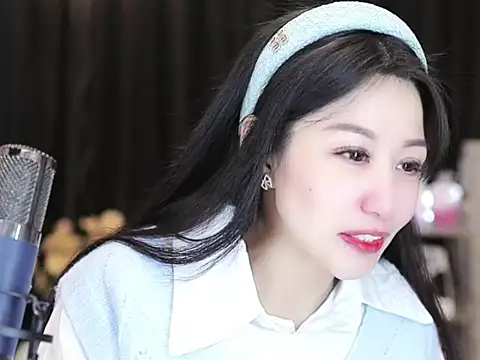 Nuyoah-77 online show from 02/07/25, 02:58