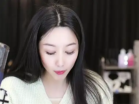 Nuyoah-77 online show from 02/09/25, 03:01