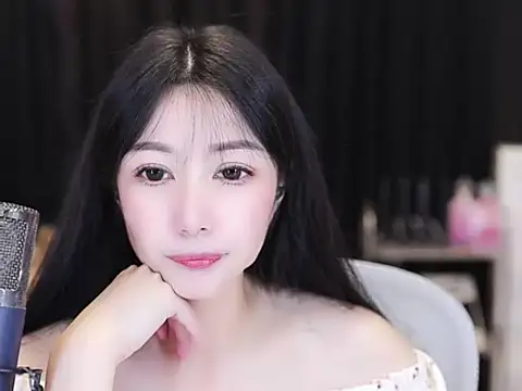 Nuyoah-77 online show from 09/16/25, 05:14