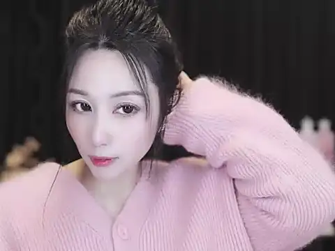 Nuyoah-77 online show from 02/11/26, 03:17