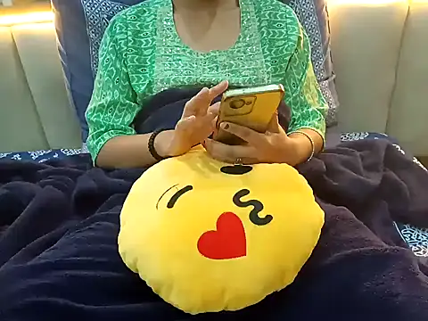 GoldnessAishu online show from 12/11/24, 12:55