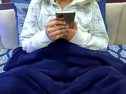 GoldnessAishu online show from 12/15/24, 04:37