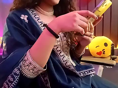 GoldnessAishu online show from 01/29/25, 08:25