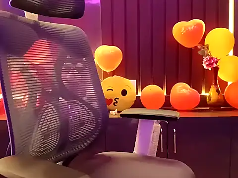 GoldnessAishu online show from 02/01/25, 06:08