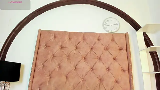 LadyAvalon online show from 01/26/25, 07:41