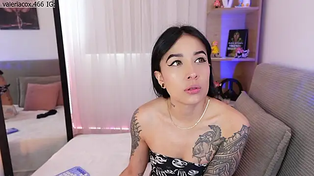 ValeriaCox online show from 01/10/26, 01:13