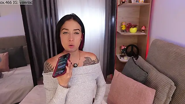 ValeriaCox online show from 03/18/26, 01:14