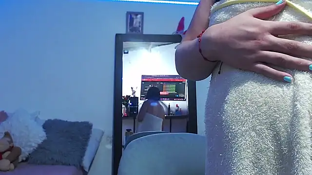 julianasweet69 online show from 02/06/25, 03:59