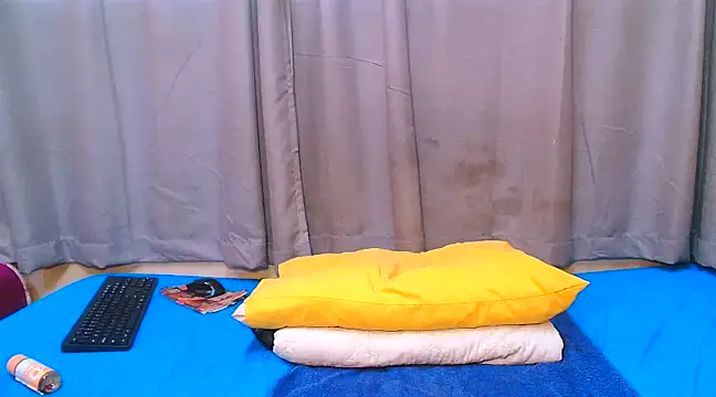 Snapshot of SexyCamilaxx chatting on 01/29/25, 12:56 SexyCamilaxx online show from 01/29/25, 12:56