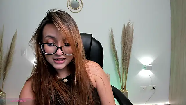 Snapshot of RyliieHunter chatting on 12/07/24, 06:21 RyliieHunter online show from 12/07/24, 06:21