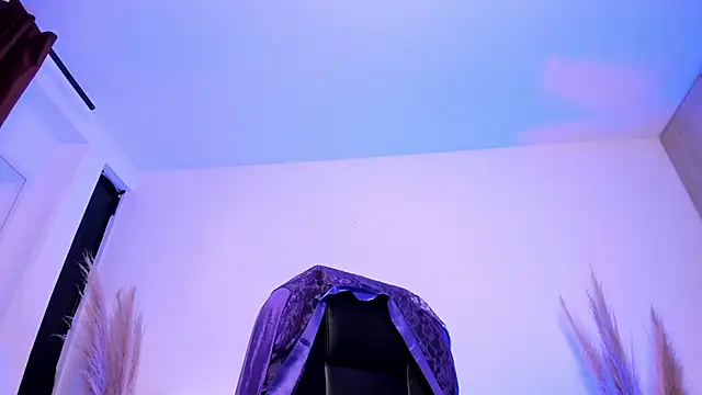 Snapshot of RyliieHunter chatting on 01/19/25, 04:22 RyliieHunter online show from 01/19/25, 04:22