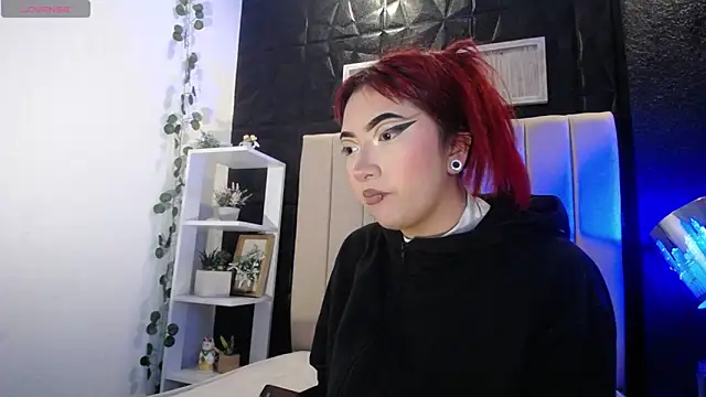 Mia Rinn online show from 12/20/24, 01:43