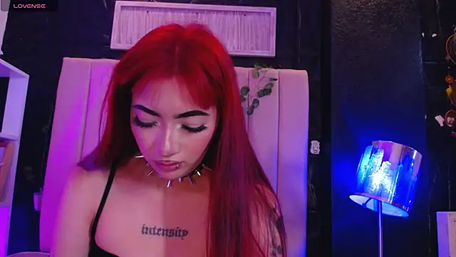 Mia Rinn online show from 12/24/24, 04:40