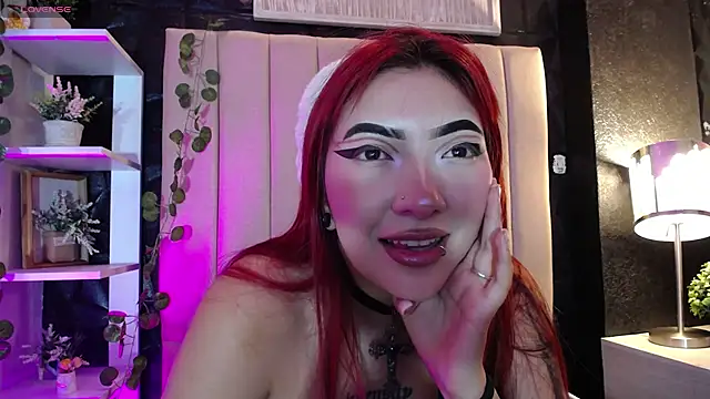 Mia Rinn online show from 02/18/25, 07:52