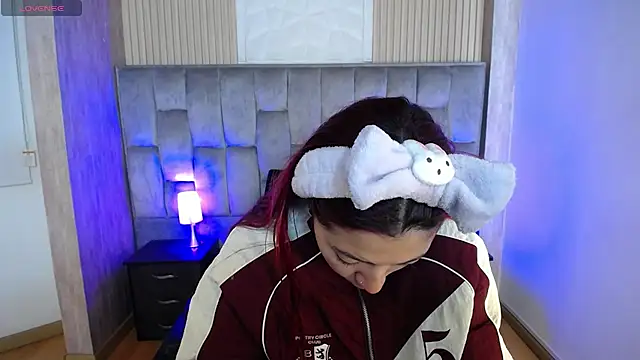 Mia Rinn online show from 09/23/25, 01:03