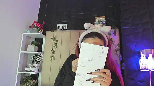 Mia Rinn online show from 02/04/26, 12:44