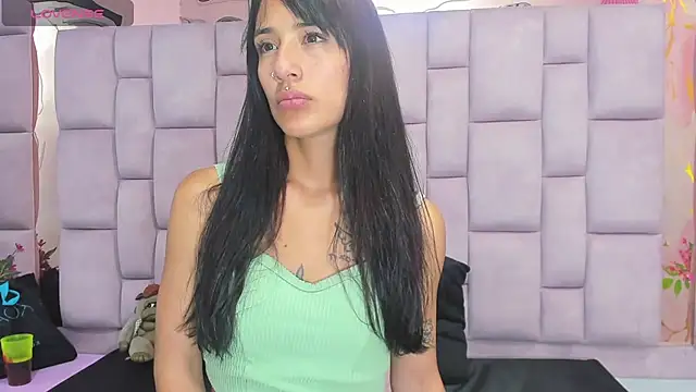 Snapshot of Avi_Thomsonn chatting on 06/27/26, 03:11 Avi Thomsonn online show from 06/27/26, 03:11