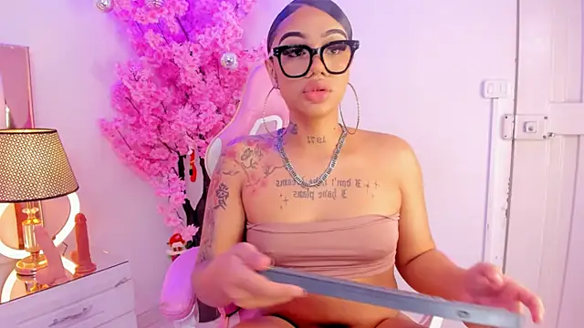 Mia Jansen online show from 12/13/24, 11:28