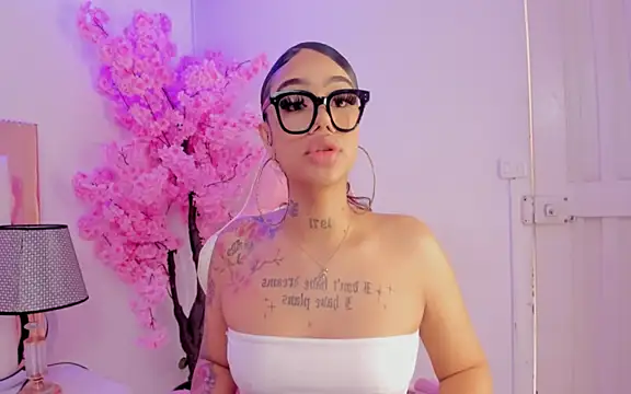 Mia Jansen online show from 01/15/25, 08:26